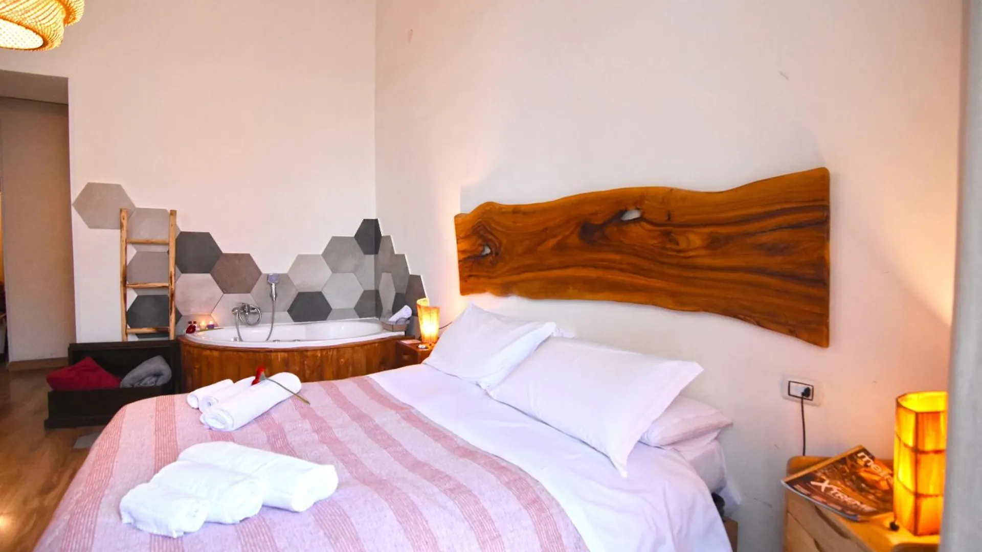 Sunrise Luxury Hotel Naples Guest house