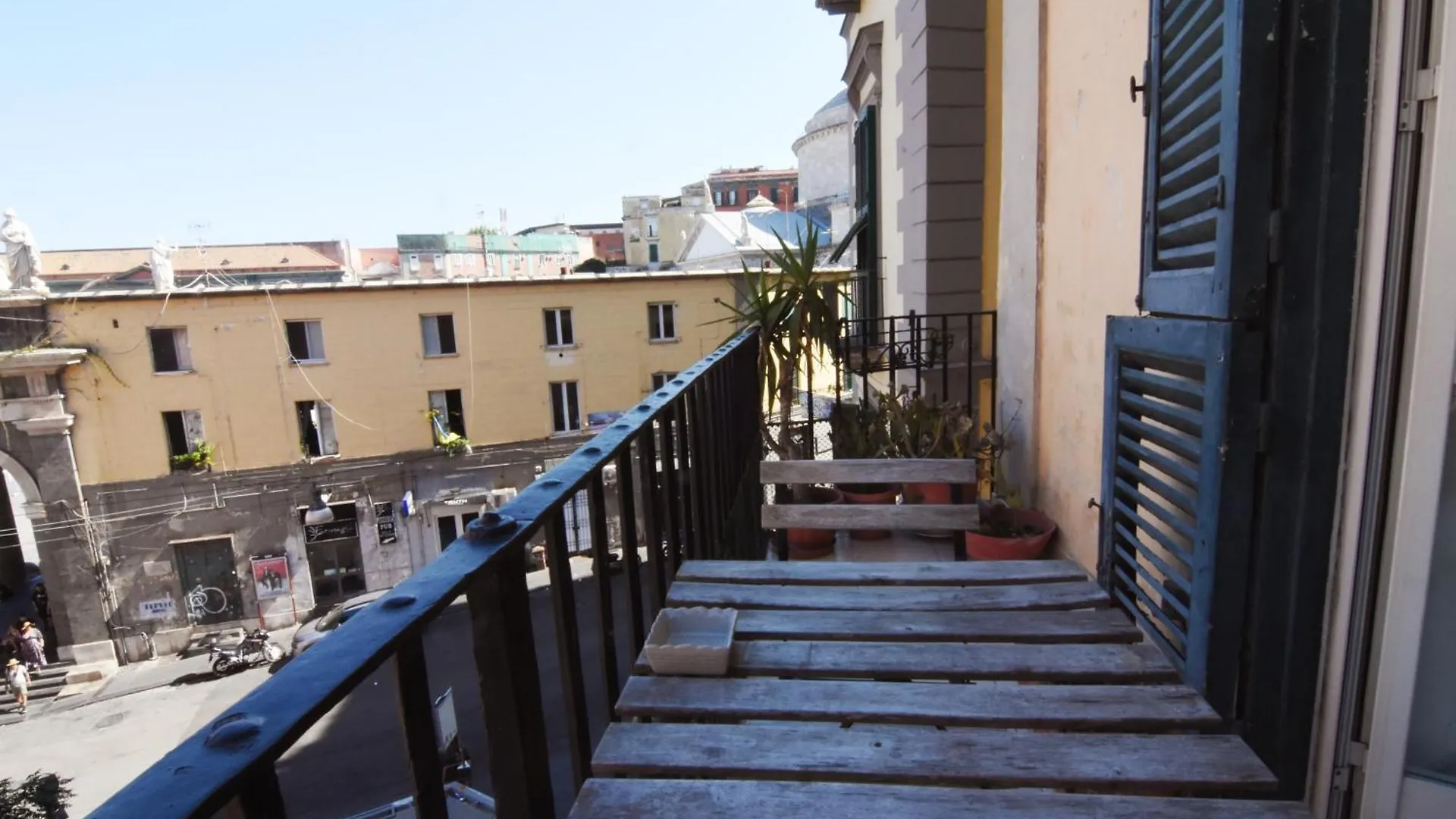 Hotel Sunrise Luxury Neapel 2*,